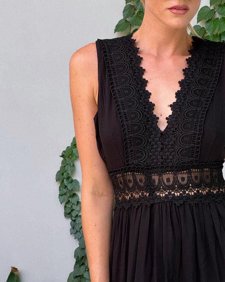 Léonie™ Elegant Lace V-Neck Dress