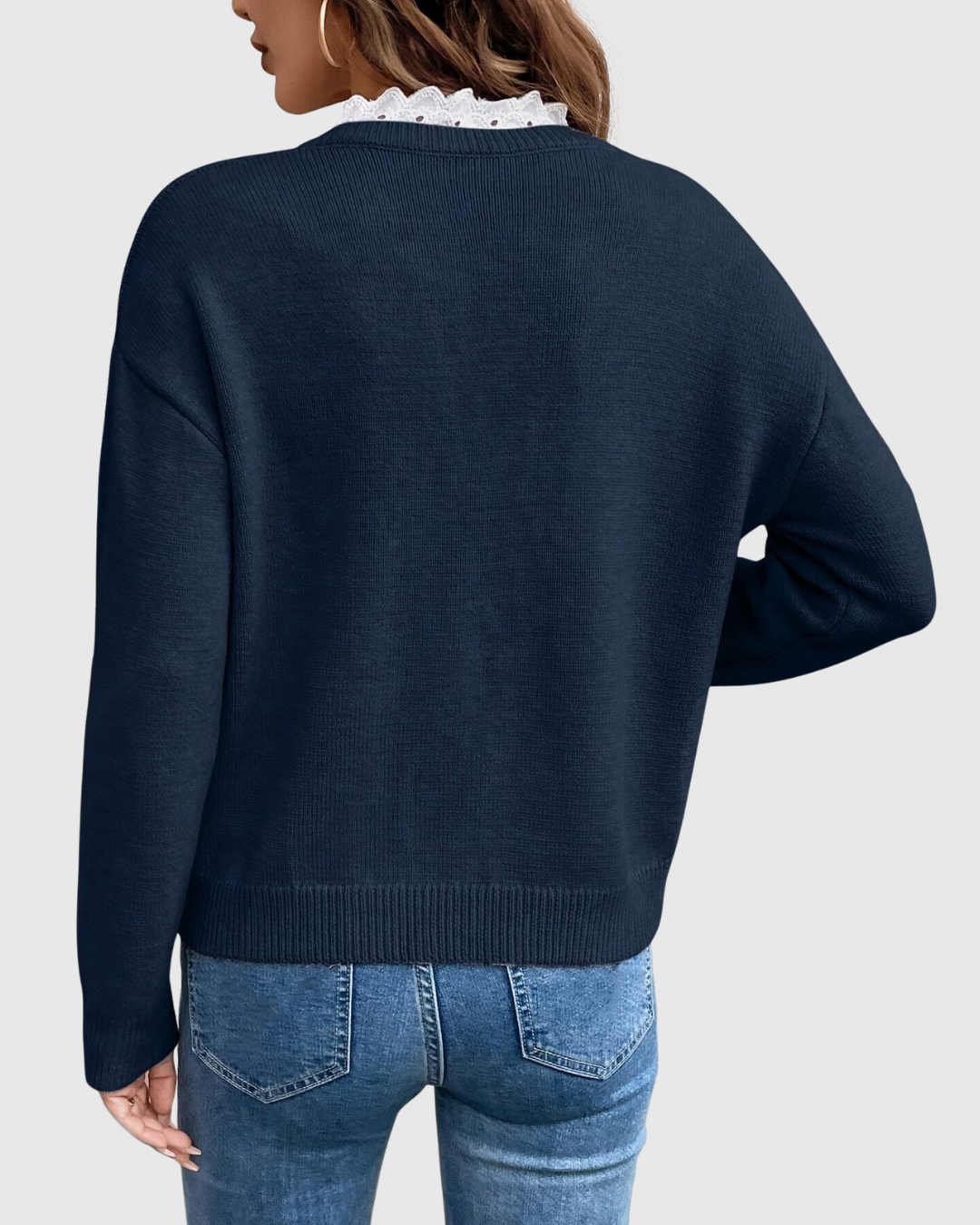 CARENZA | KNITTED SWEATER WITH LACE