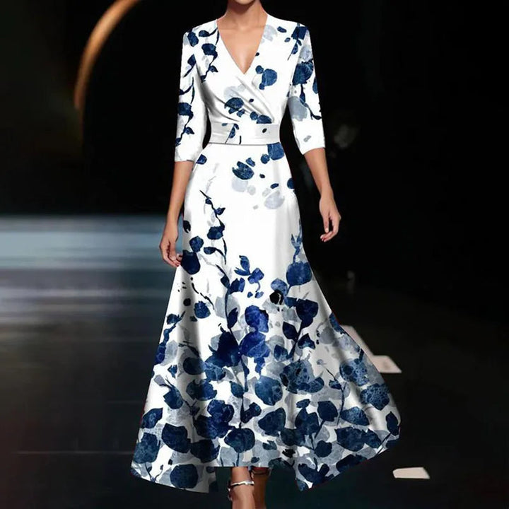 CLARA™ Timeless Floral Elegance Maxi Dress