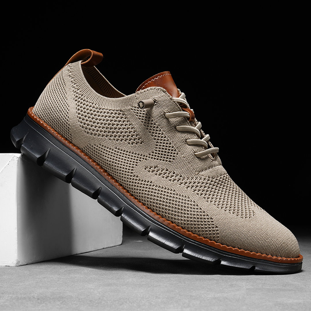 Finley | The Knit Oxford