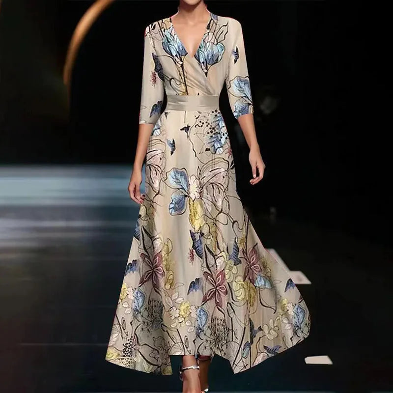 CLARA™ Timeless Floral Elegance Maxi Dress