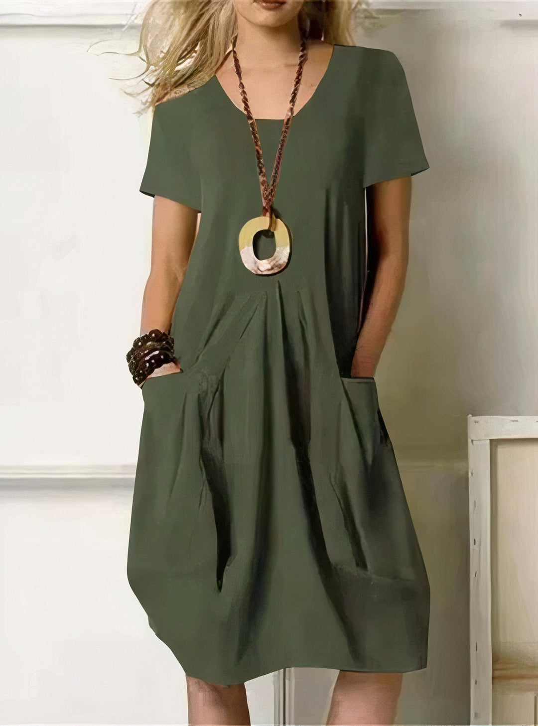 BreezeFlow Pocket Dress