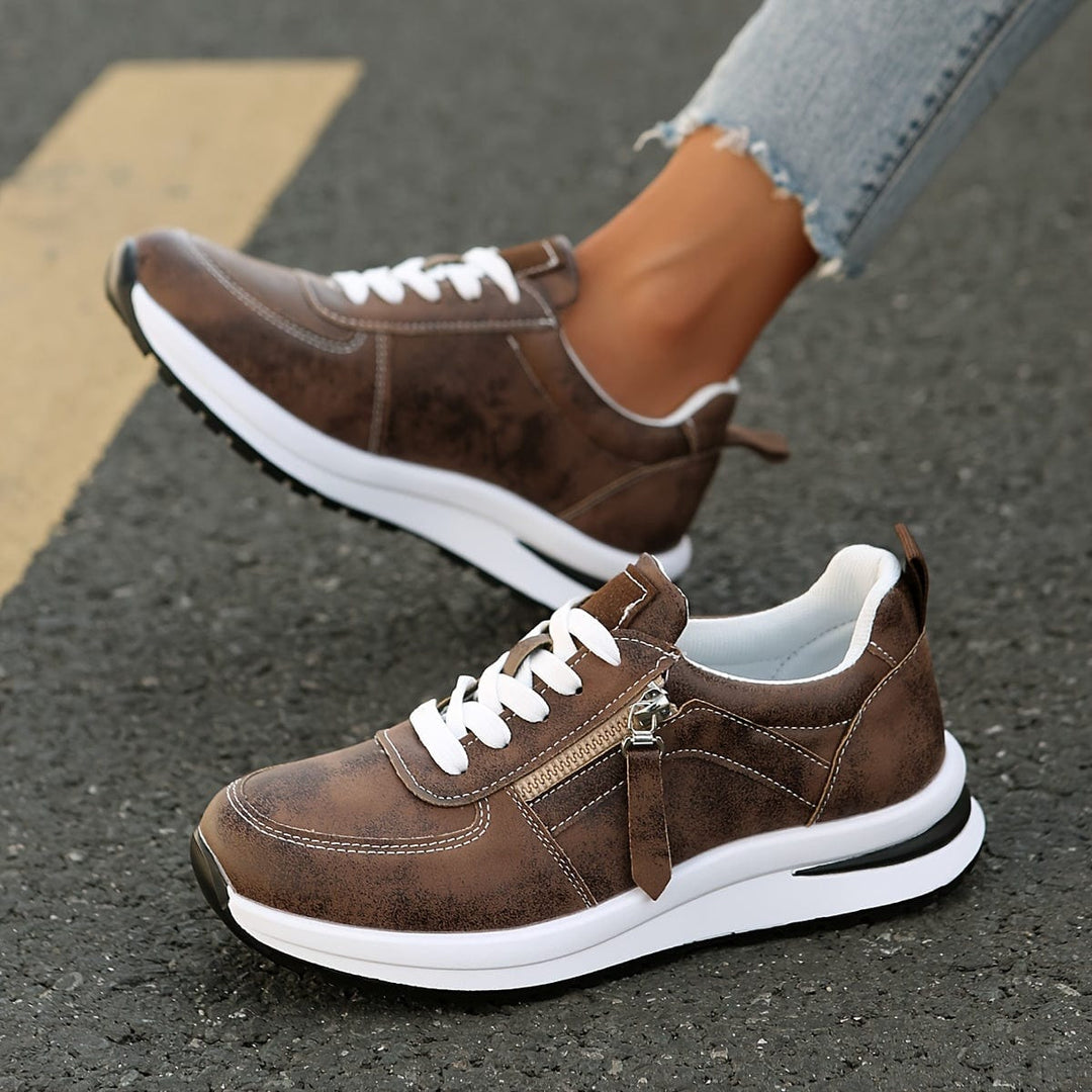 LUMORA Orthoflex Sneakers