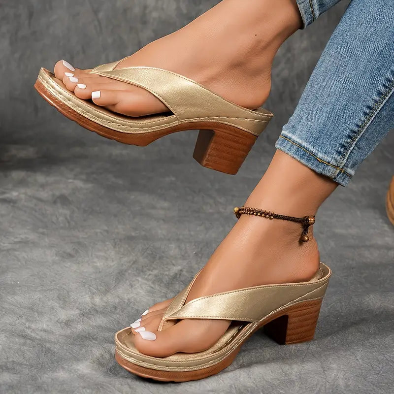 Hadley | The Block Heel Flip Sandal