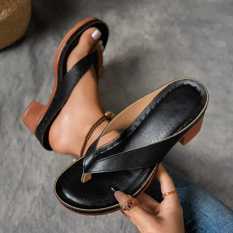 Hadley | The Block Heel Flip Sandal