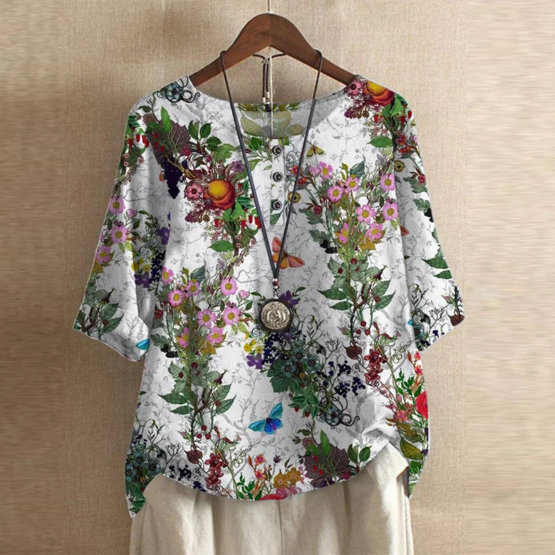 Lavinia | The Vintage Floral Short-Sleeve Blouse