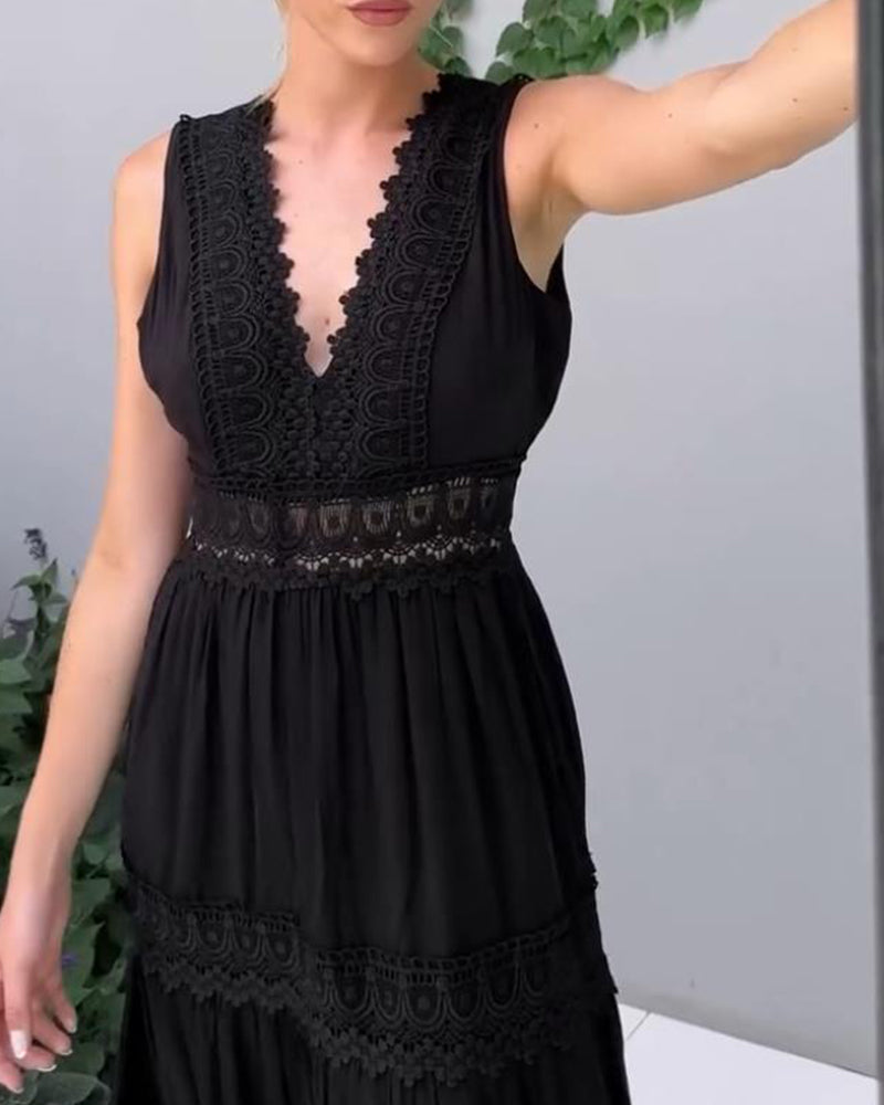 Léonie™ Elegant Lace V-Neck Dress
