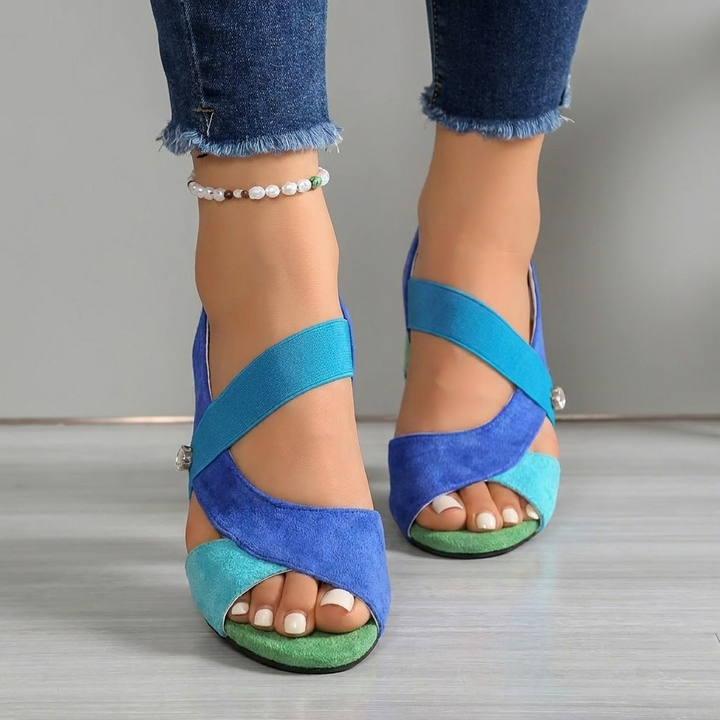Eleanor | The Day Heel