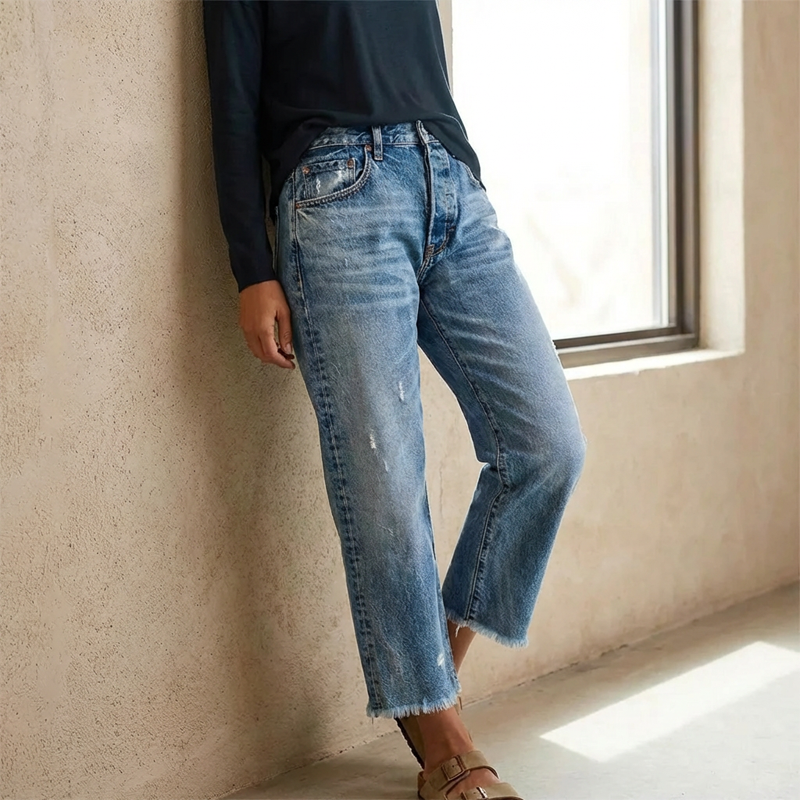 Harriet | The Cropped Straight-Leg Jean