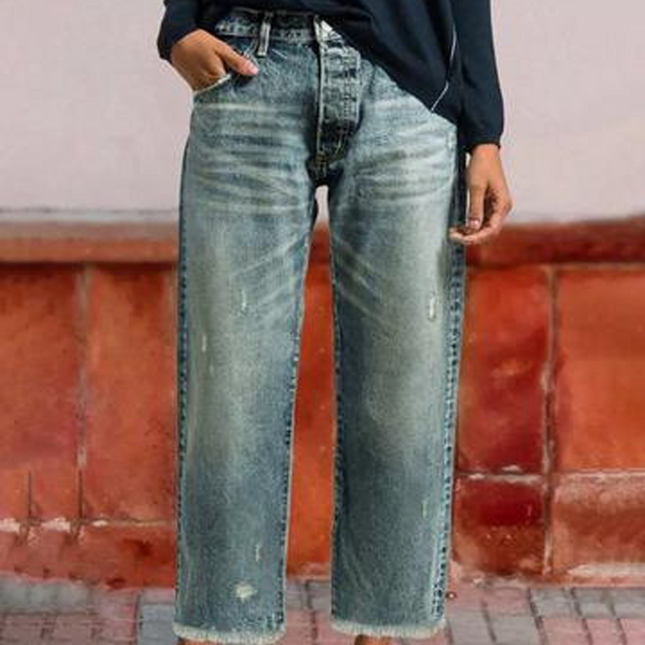 Harriet | The Cropped Straight-Leg Jean